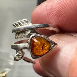 .925 Sterling Silver and Amber Bypass Arrow with feather Ring